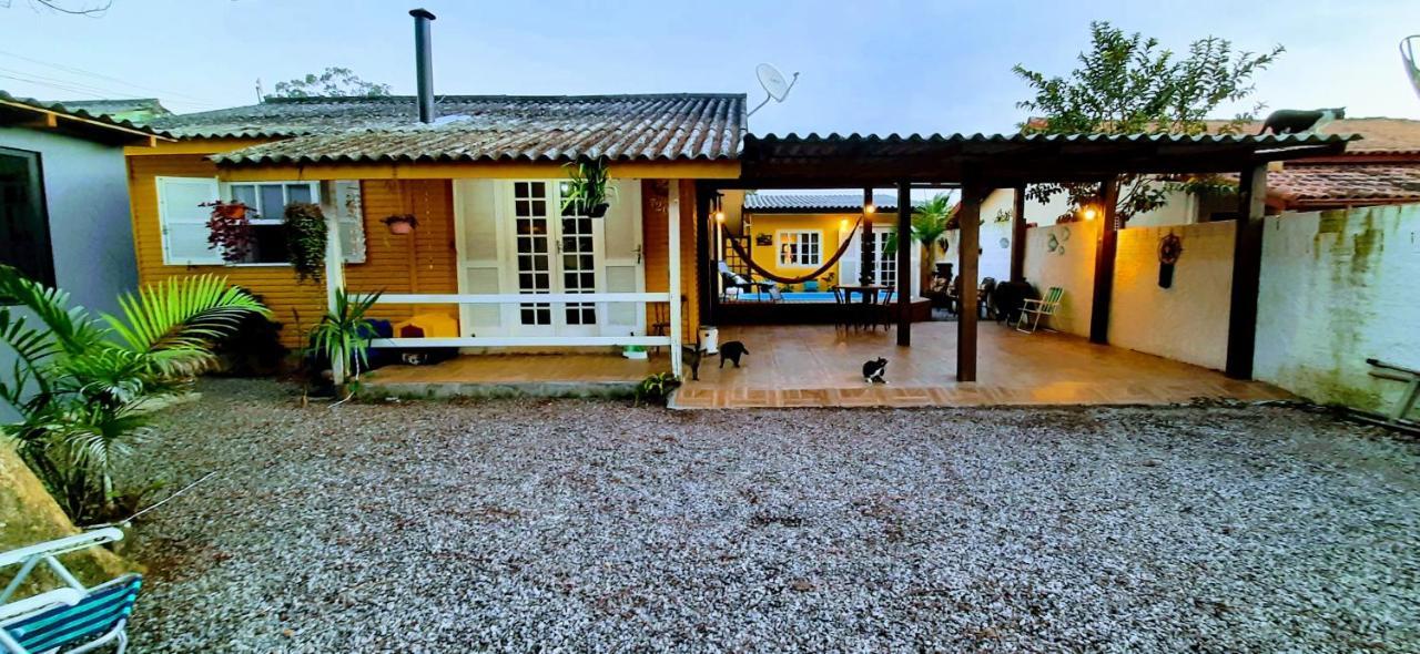 Villacasamarela Mini Casinhas De Hospedes Rio Vermelho Florianópolis Buitenkant foto